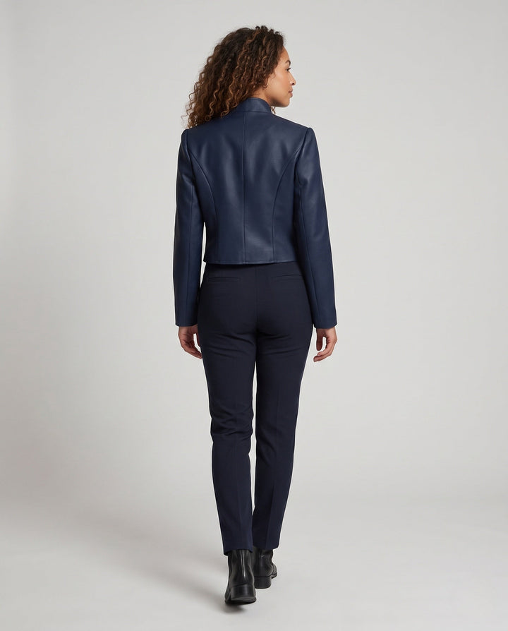 Dam elegant kort jacka med dekorativ knapp detaljer