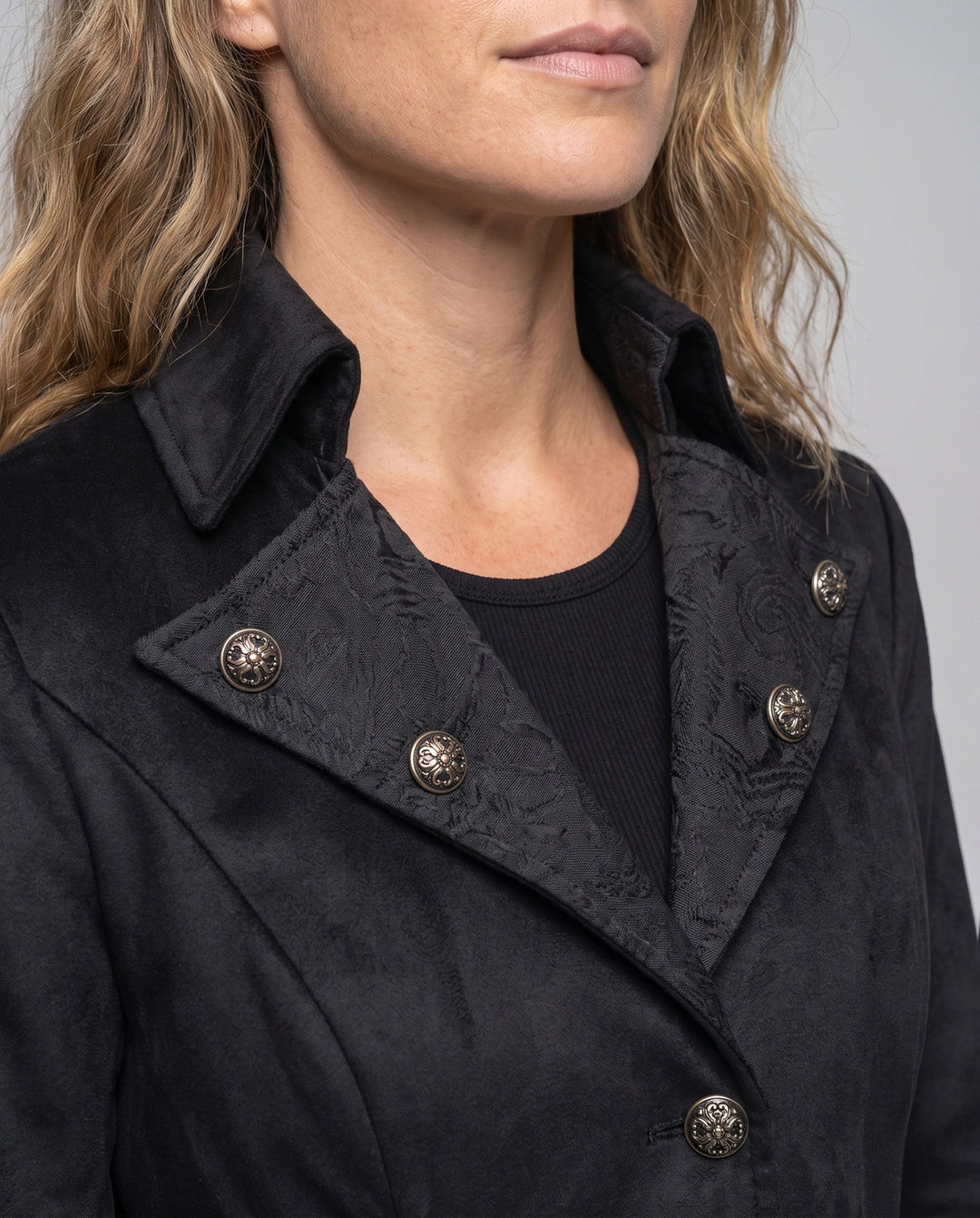 Dam elegant steampunk jacka med spets embellishments och asymmetrical fåll