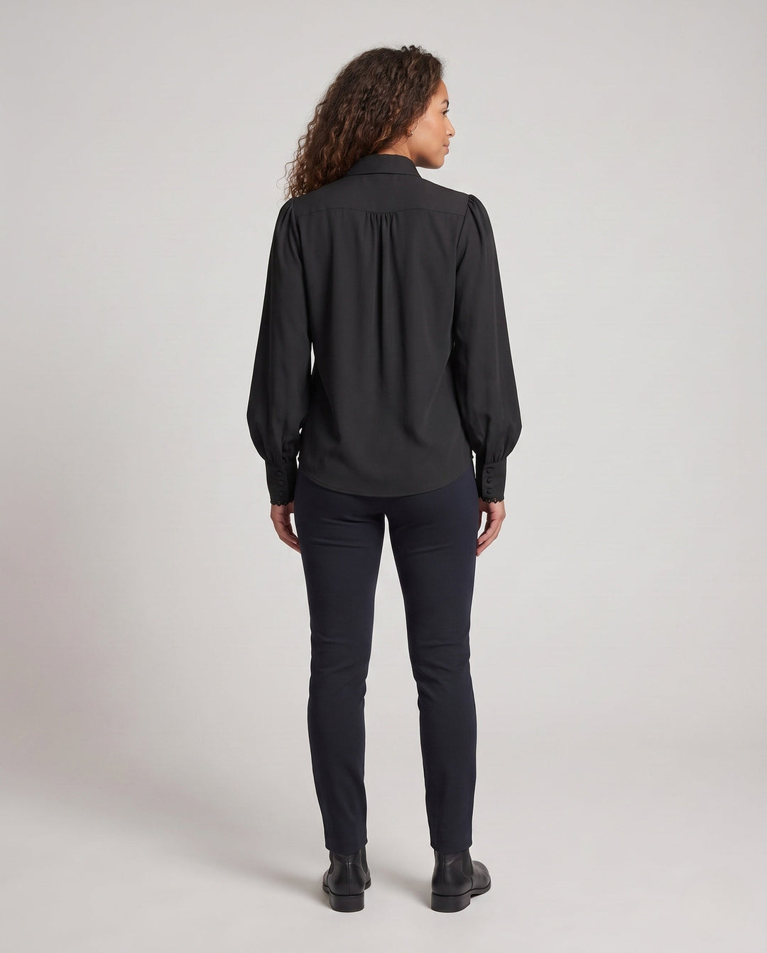 Dam elegant Waistcoat med blommig design och Asymmetric fåll