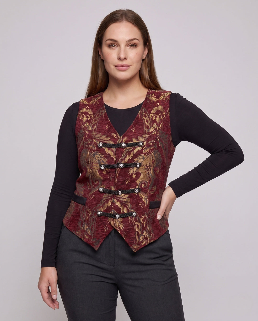 Dam elegant väst med elaborate embellishments och noble knappslå