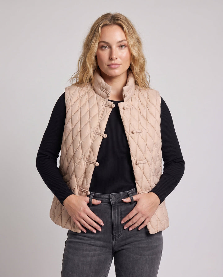 Dam Quiltad Sleeveless Jacka med Mandarin Krage och Dekorativ Knot Closures