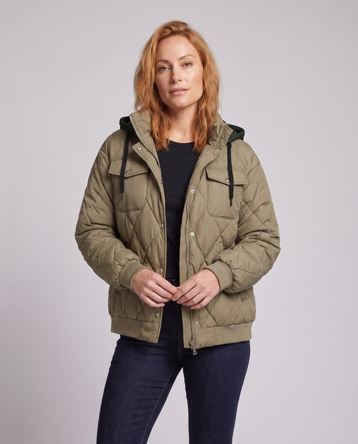 Dam Oversize Kort Jacka med Diamant Quilting, Stå Krage, och Lock Fickor