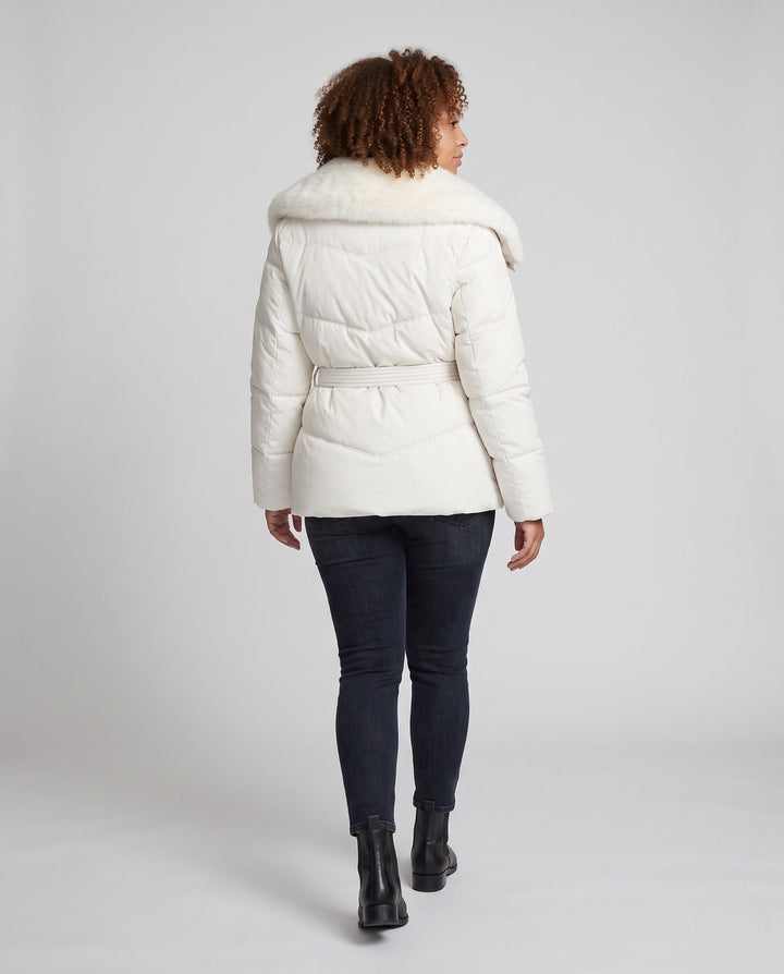 Dam Quiltad Vinterjacka med Belted Waist och Avtagbar Faux Fur Huva