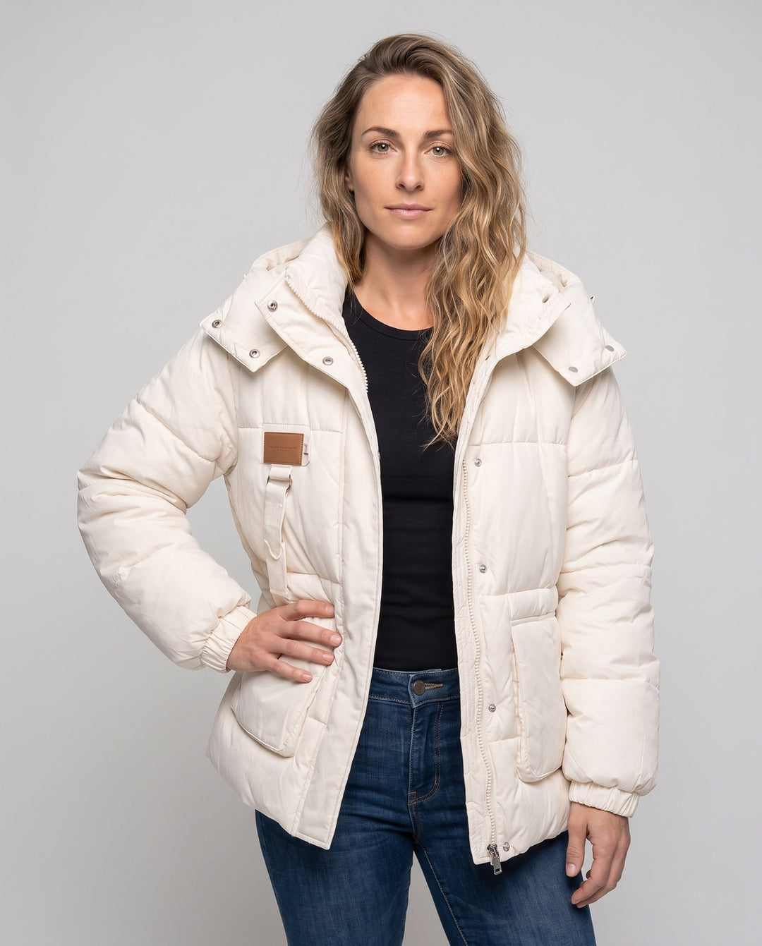 Dam Kort Skärning Oversize Vinter Parka med Vadderad Cargo Fickor och Hög-Stängning Stå Krage