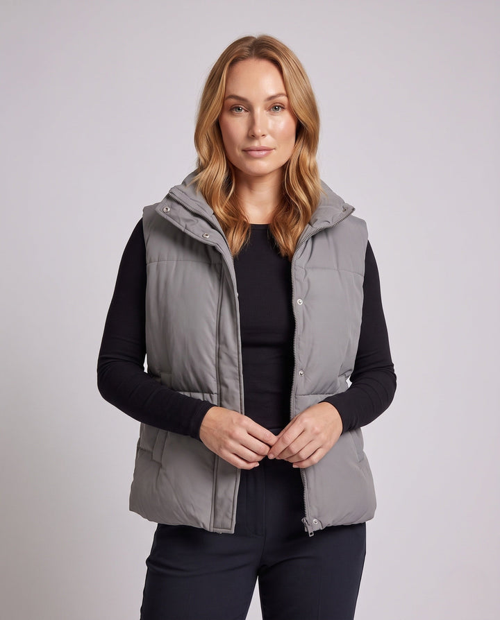 Dam Packable Lätt Quiltad Väst med Ergonomisk Shoulder Passform och Dold Two-Way Dragkedja