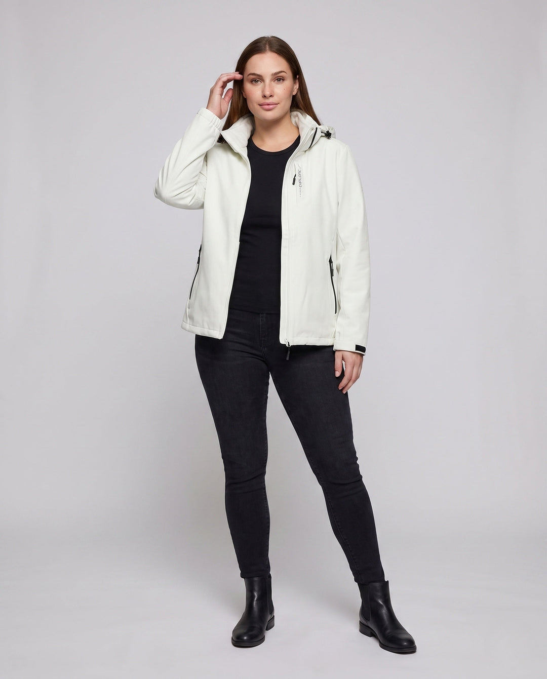 Dam två-layer softshelljacka med removable fleece inner layer och justerbar huva