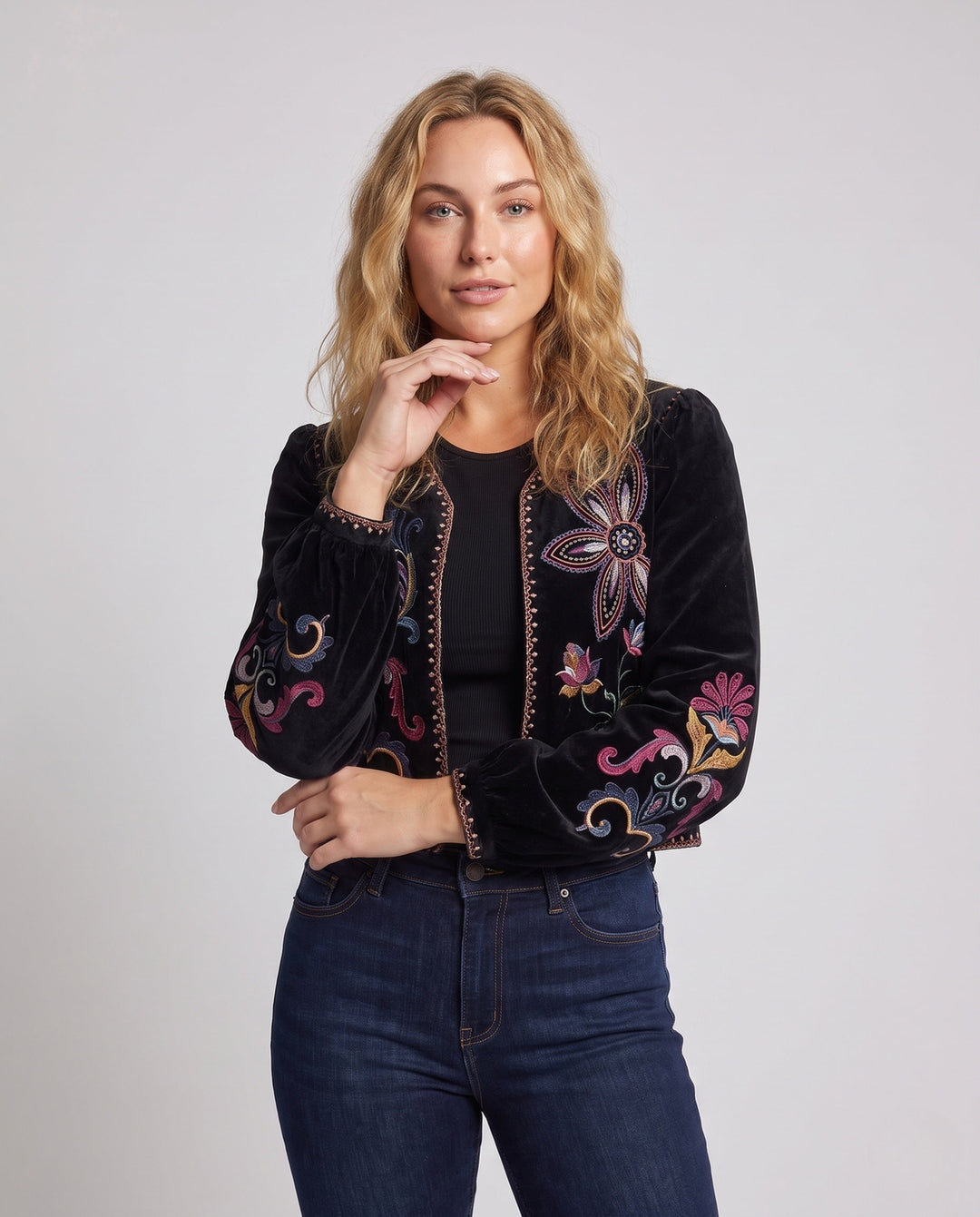 Dam Embroidered Sammet Kort Jacka med Blommig Embroidery