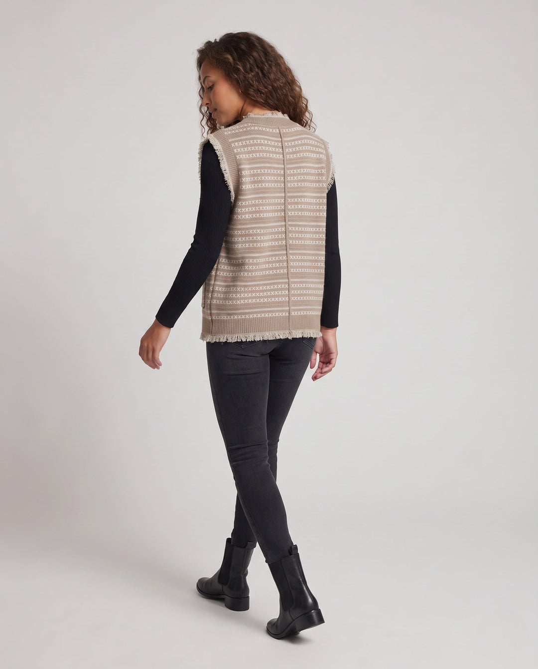 Dam ärmlös Jacquard Knit väst med knappslå, Fringes och utanpåfickor