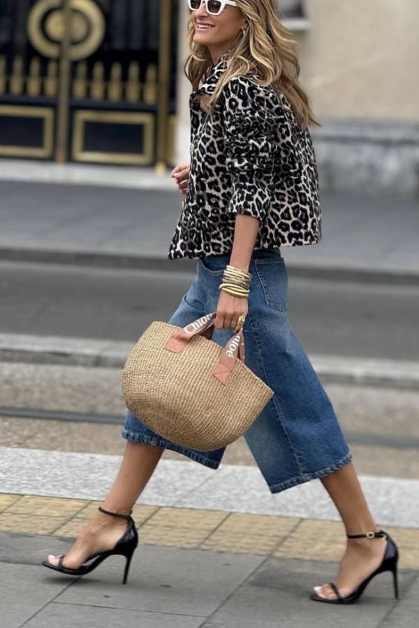 | Cropped Leopard Jacka