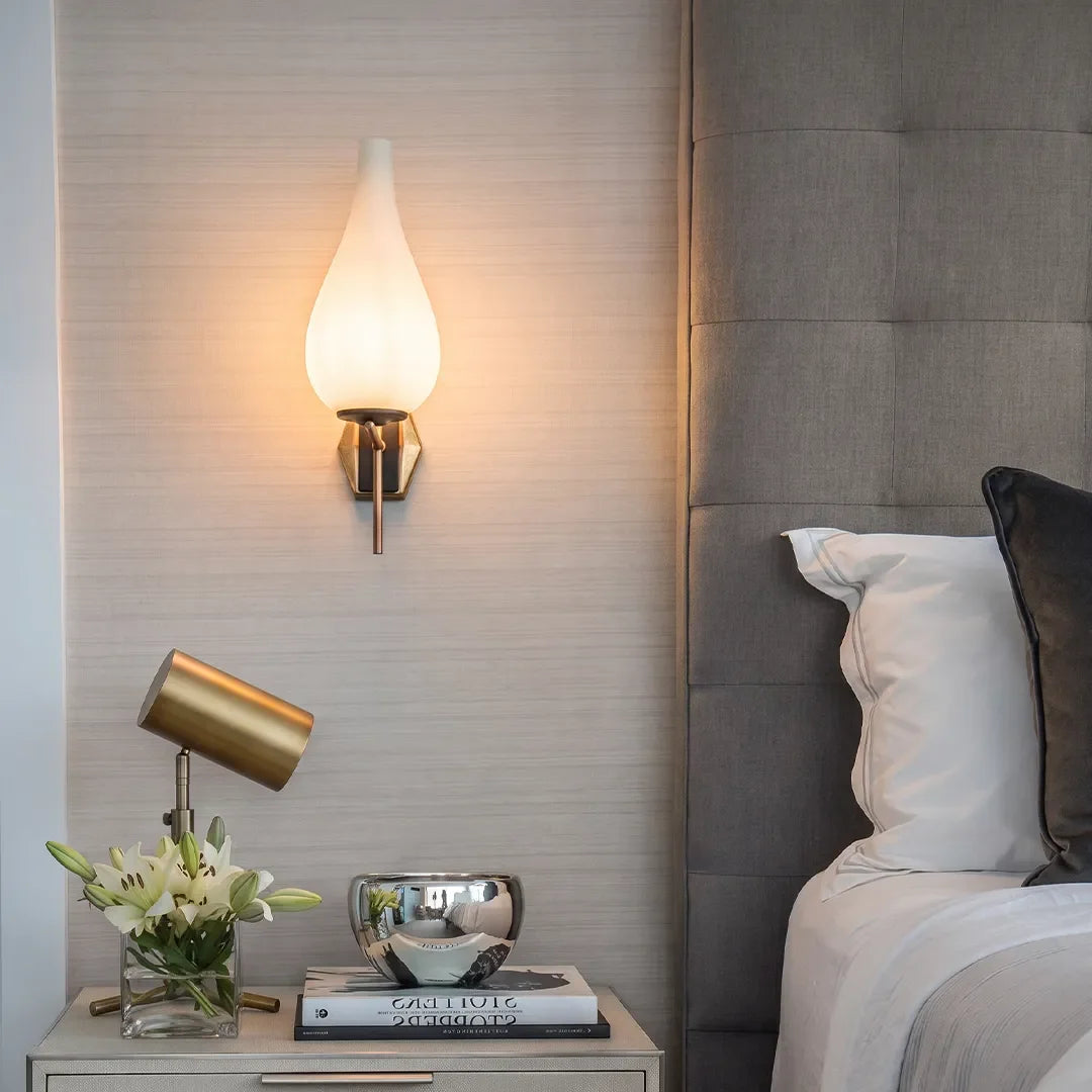 Mid Century Modern Vägglampa Droppformad Glas Väggsconces