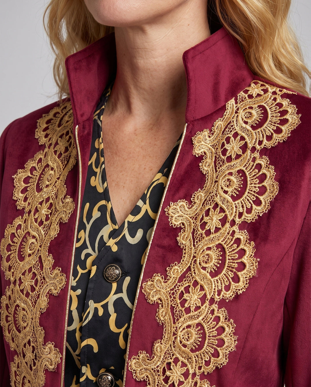 Dam elegant Gala jacka med intricate Gold mönster
