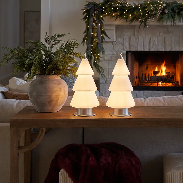 Vit samtida bordslampa Cedar julgran bordslampa